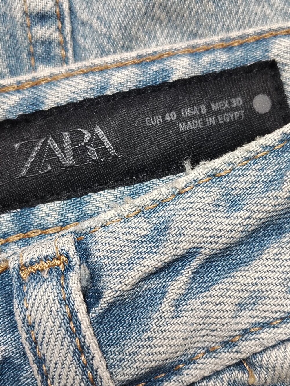 NWT ZARA Collection Mid-Rise Relaxed Ankle Jeans Women's 8 Light Blue Washed NEW - Picture 8 of 10